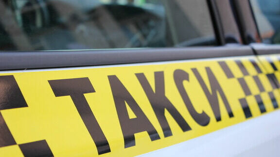 В ХМАО произошло ДТП с участием пьяного водителя такси
