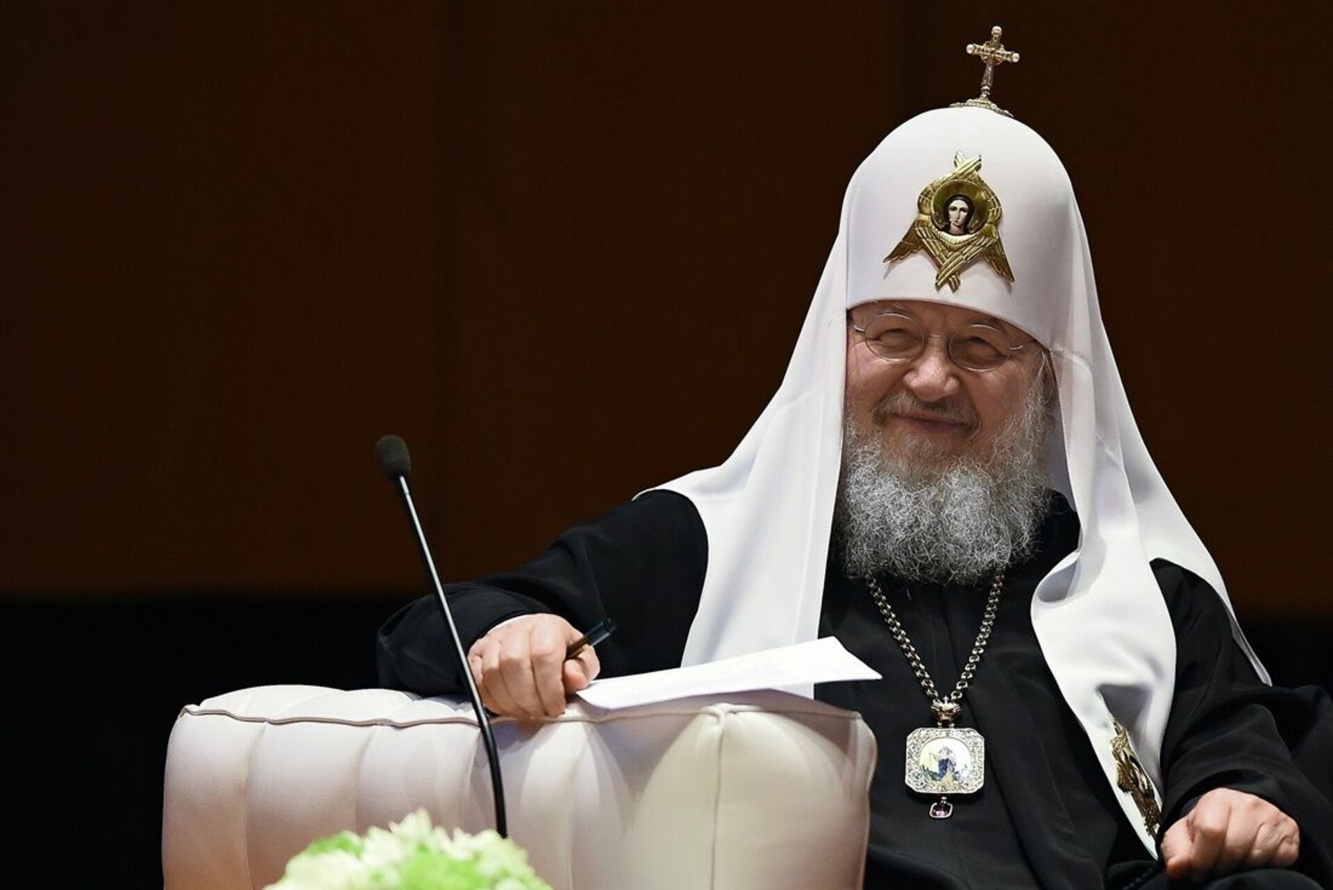 Кто был главой православной церкви. Патриарх Гундяев.