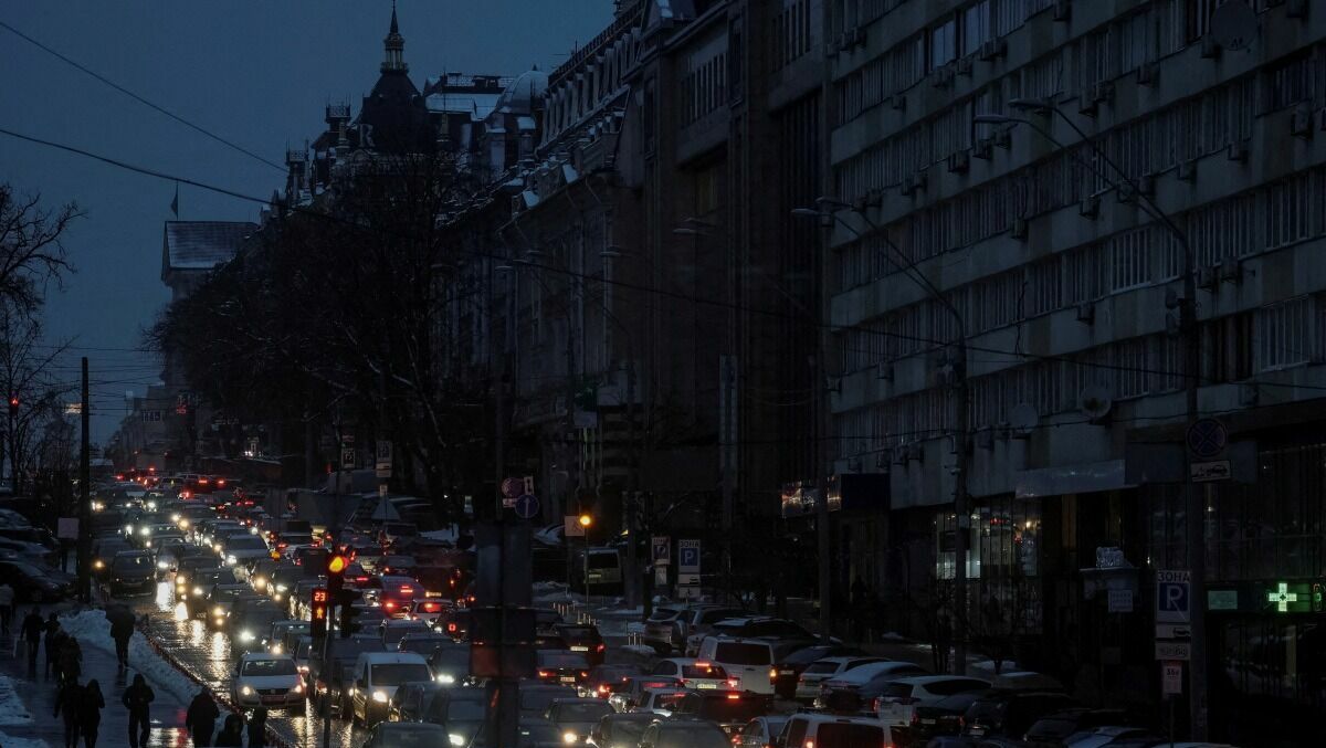 На Украине около 9 млн человек остаются без света