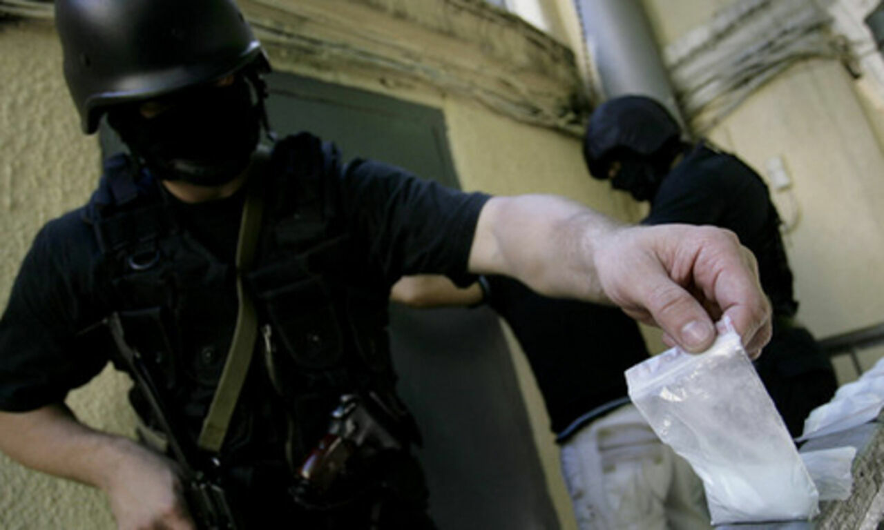 Каждое десятое преступление в России связано с наркотиками