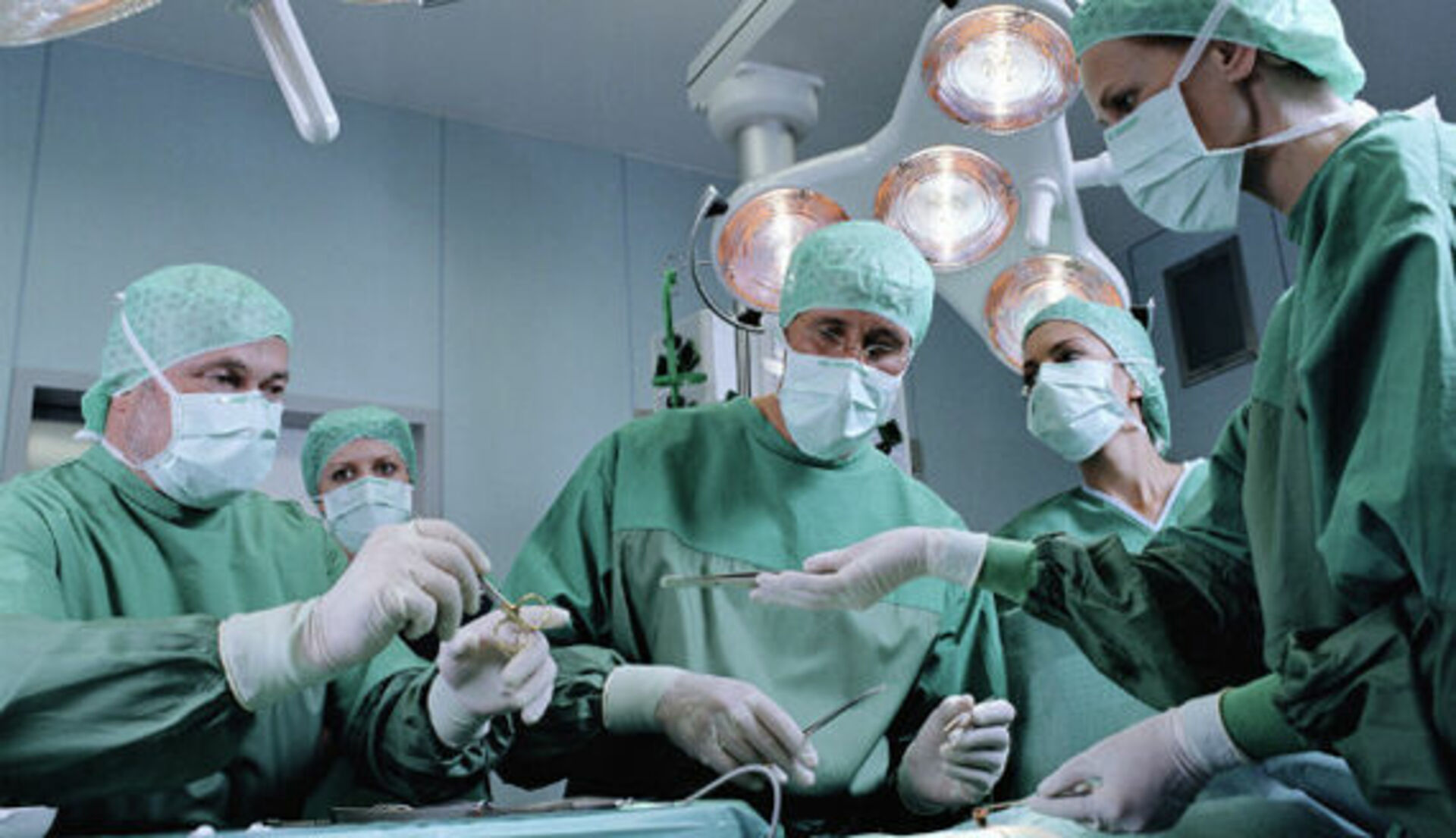 Операция на доверии 5. Хирургическая операция. Операционная операция. Операционная в хирургии.