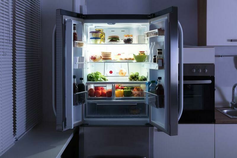 Потребителей предупредили о грядущем дефиците холодильников и кондиционеров