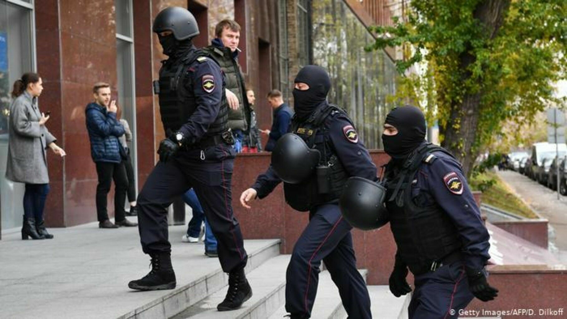 В Москве прошли обыски у активистов «Открытой России»