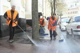Московские улицы будут мыть с шампунем каждую неделю