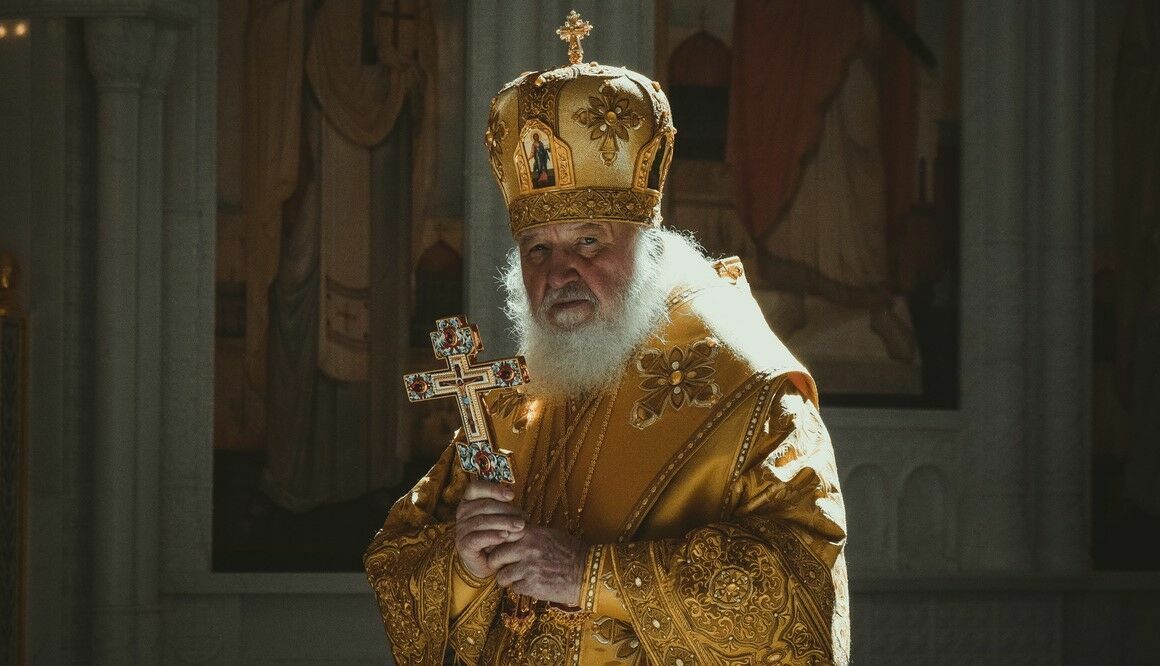 Патриарх Кирилл призвал богатых россиян помогать нуждающимся
