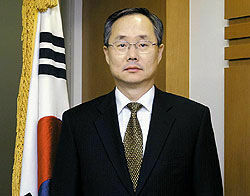 Чрезвычайный и Полномочный Посол Республики Корея в РФ Ли Гю Хён