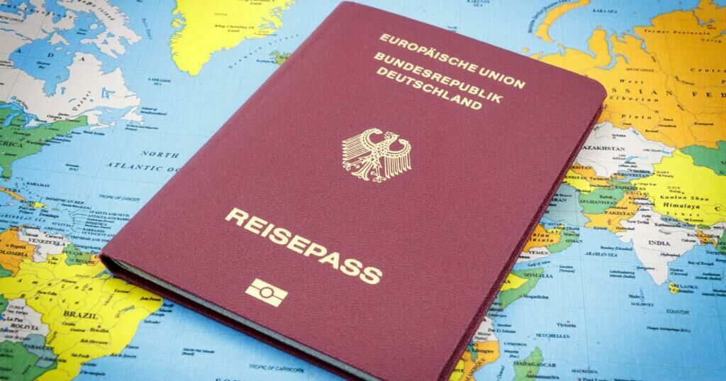 В Германии ужесточат правила предоставления гражданства за ложные сведения