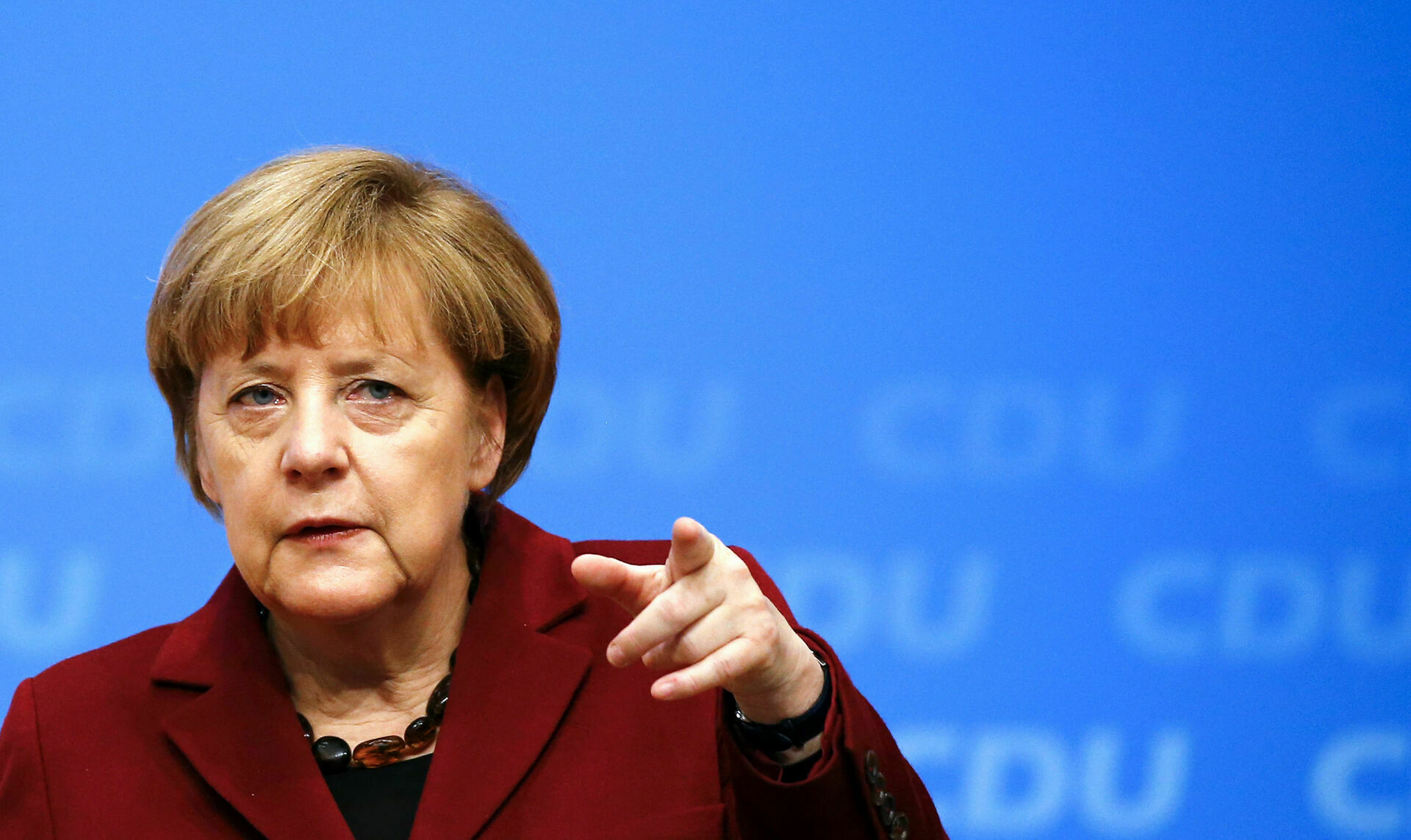 Канцлер ФРГ Ангела Меркель остаётся на четвёртый срок