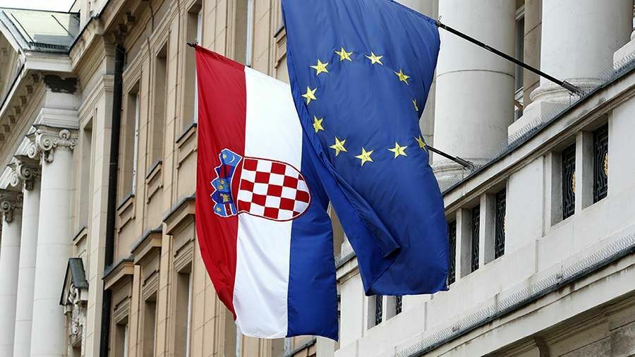 Еврогруппа одобрила вступление Хорватии в еврозону