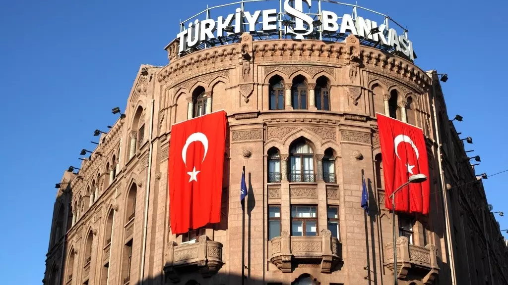 Некоторые банки Турции начали возвращать платежи из России