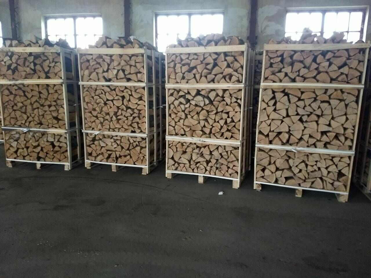 Болгария запретит экспорт древесины из-за подорожания дров