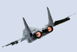Пилот разбившегося МиГ-29 погиб, пытаясь спасти истребитель