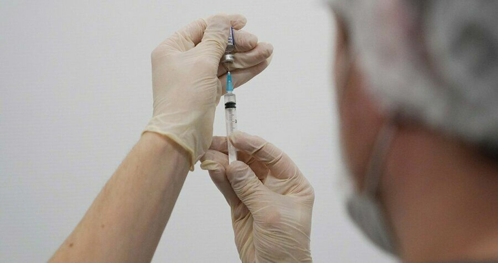 Наличие вакцин в поликлиниках