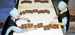 Цены на шоколад поднялись из-за неурожая какао-бобов