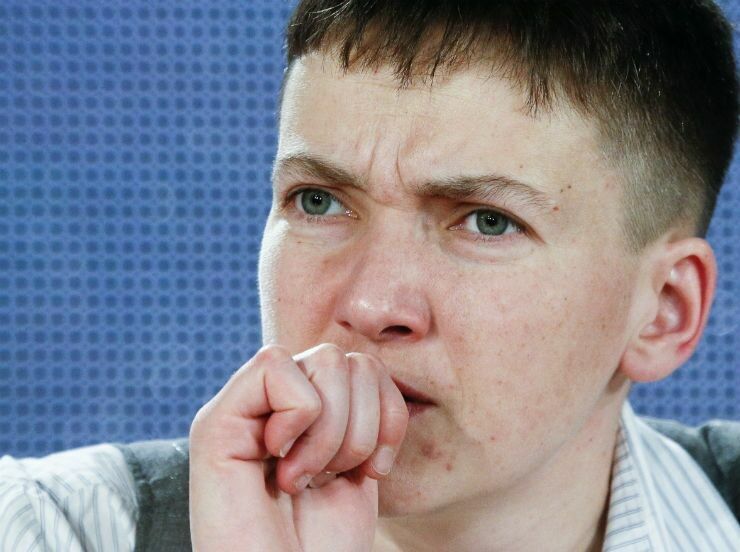 Кремль не будет реагировать на приезд Савченко в Москву