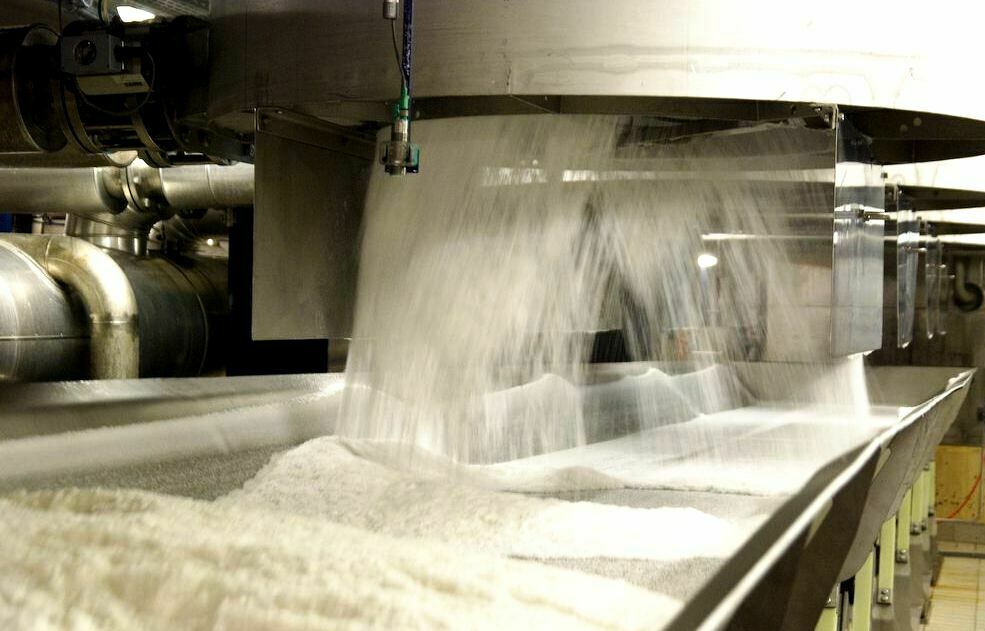 Минсельхоз: за неделю цены на сахар выросли на 1,6%