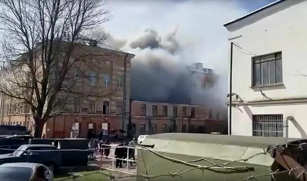 В НИИ Минобороны РФ в Твери произошел пожар (ВИДЕО)