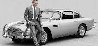 Пол Маккартни продал машину Джеймса Бонда Aston Martin DB5 за $2 млн