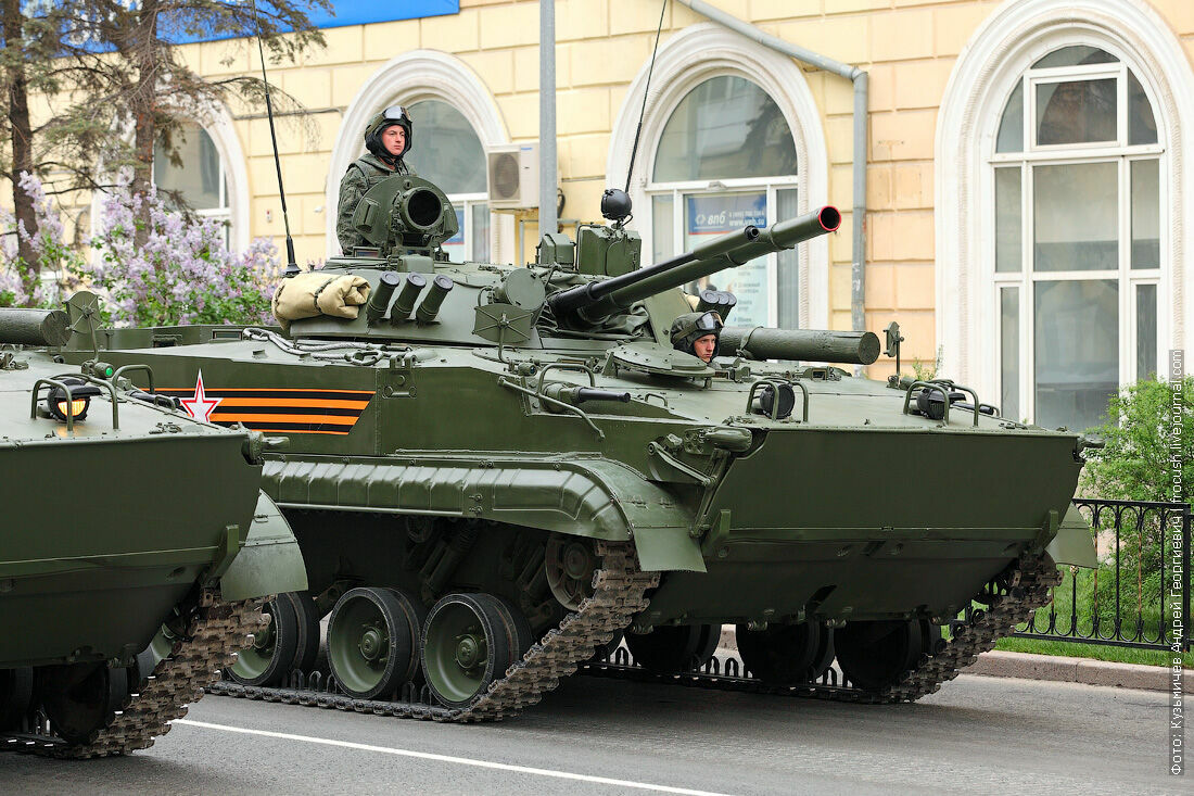 Россия поставила в Ирак боевые машины БМП-3