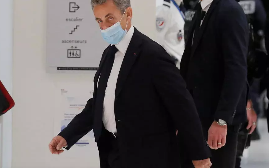 Николя Саркози грозит 10 лет тюрьмы за коррупцию