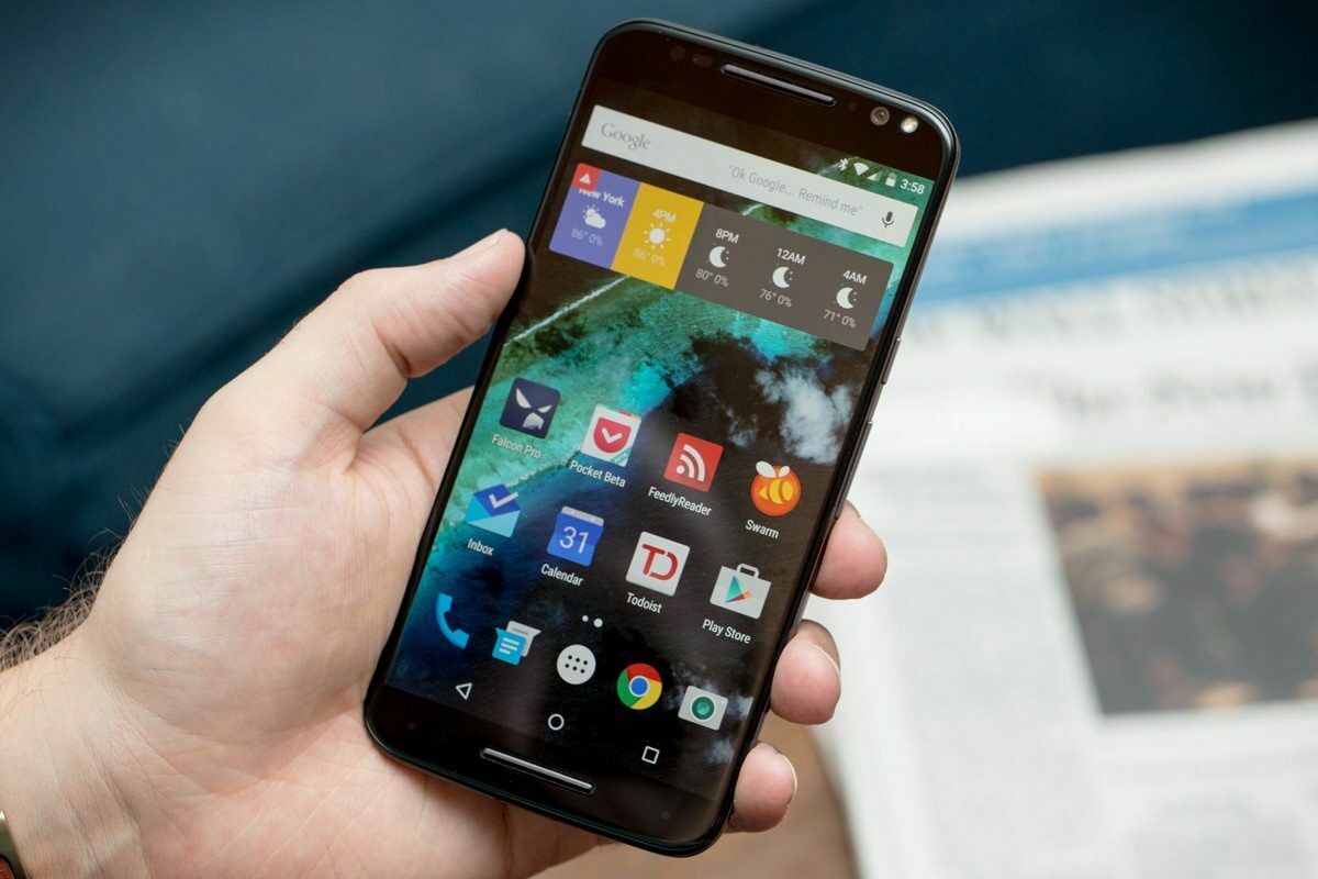 Производителей смартфонов хотят обязать предустанавливать российские приложения