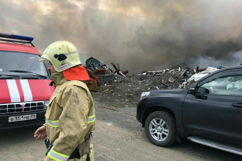 Прокуратура проверит обстоятельства пожара на полигоне промышленных отходов Норильска