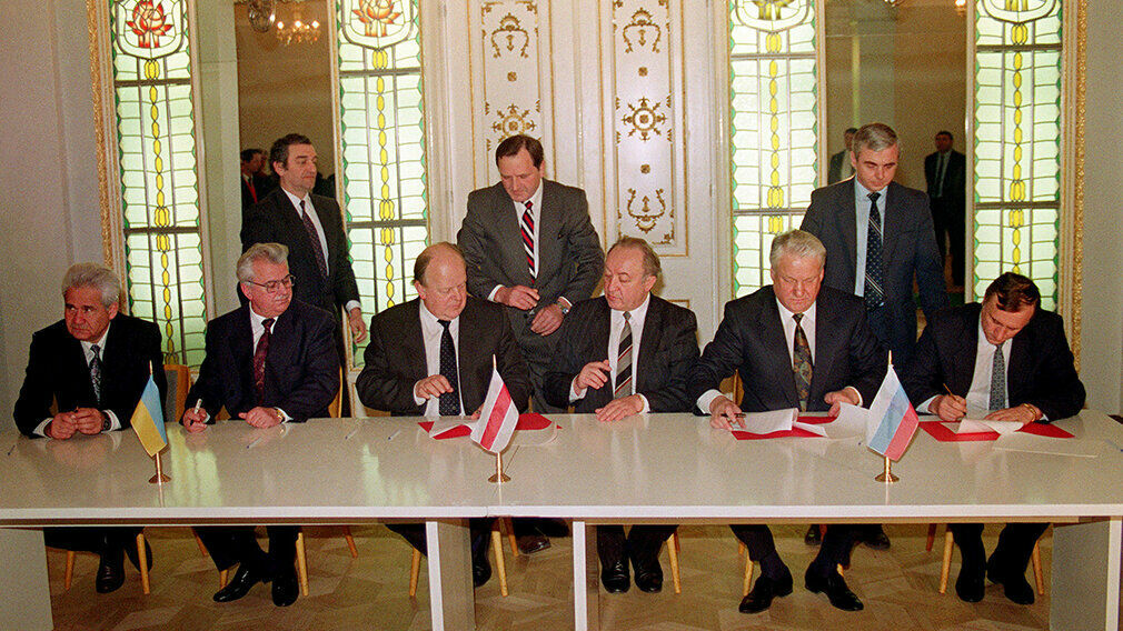 30 лет Беловежскому соглашению: почему сторонники СССР считают его незаконным