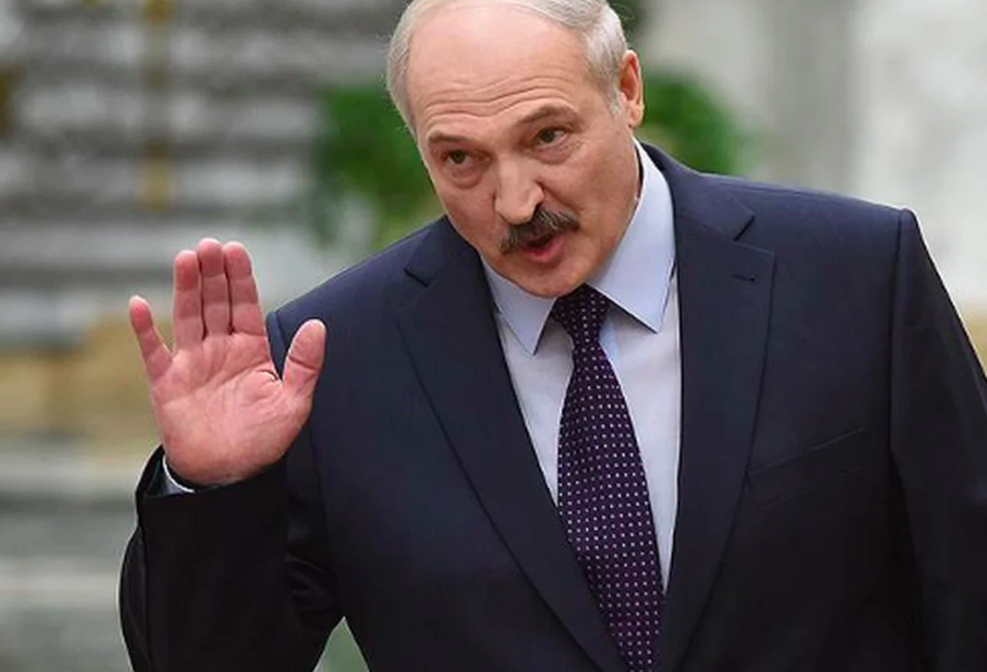 Революционную ситуацию в Белоруссии Лукашенко счел "мифом"