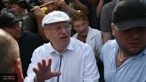 Митингующий, с которым подрался Жириновский, оказался гражданином Украины