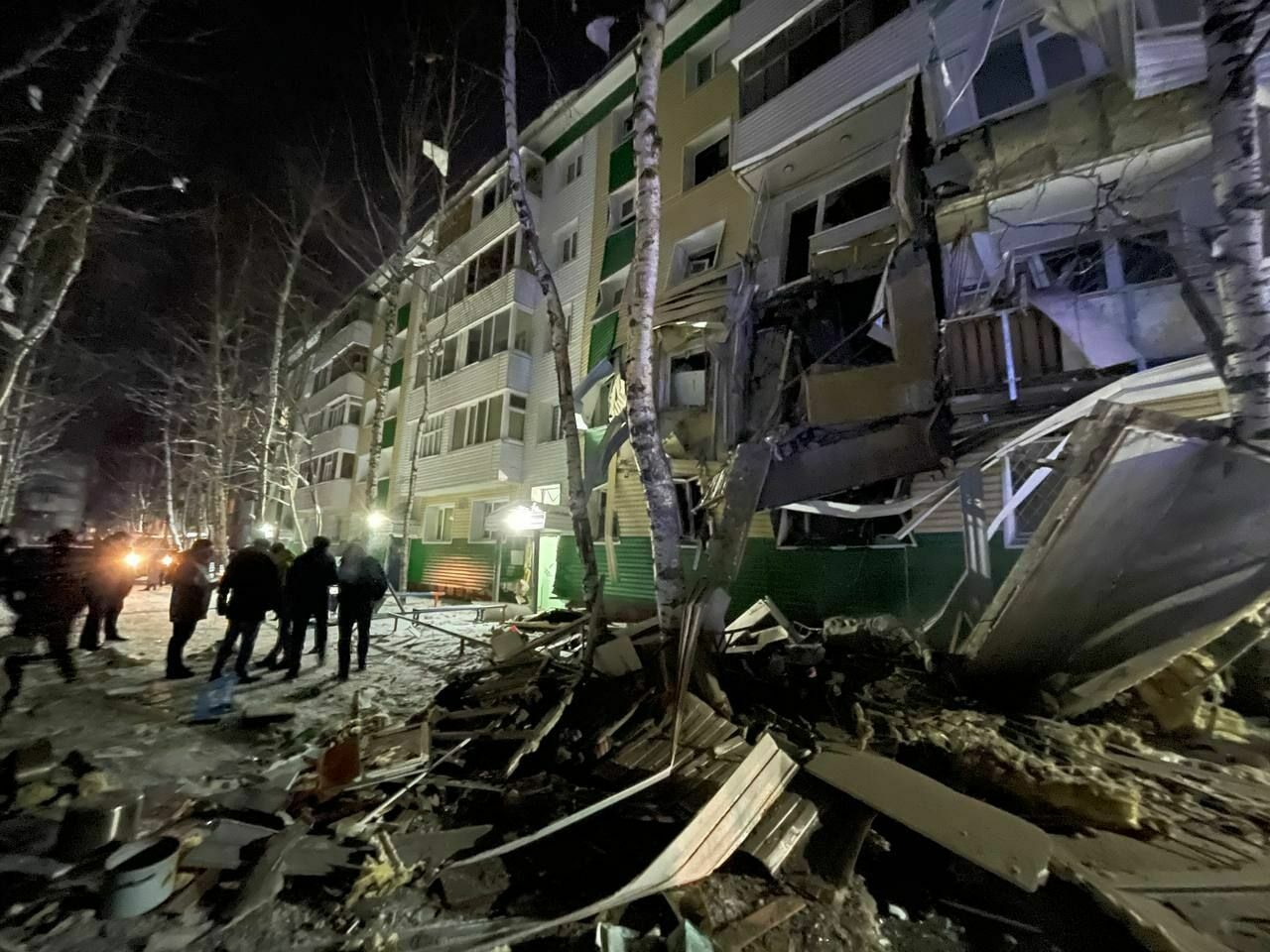 Четыре человека погибли при взрыве бытового газа в Нижневартовске