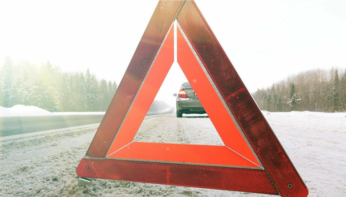 В Свердловской области произошло массовое ДТП — на трассе столкнулись более 20 машин