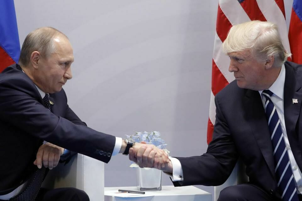 Треть американцев назвала Россию противником после встречи Трампа и Путина