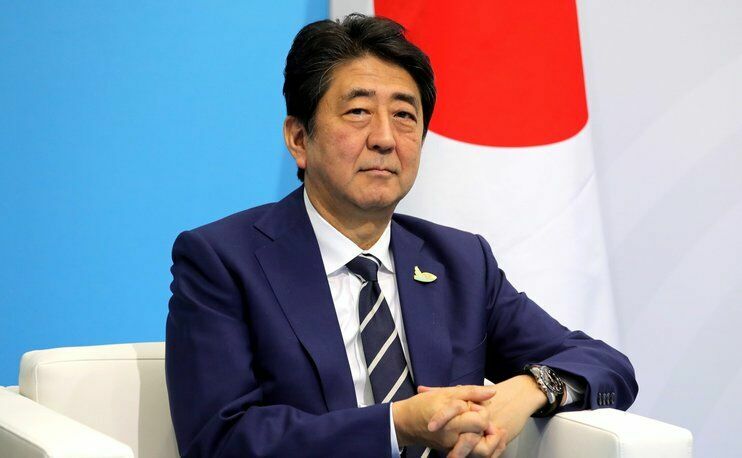 СМИ: Абэ готов на мирный договор при гарантии передачи ряда островов
