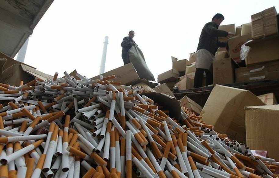 Белоруссия оказалась крупнейшим поставщиком нелегальных сигарет в Россию