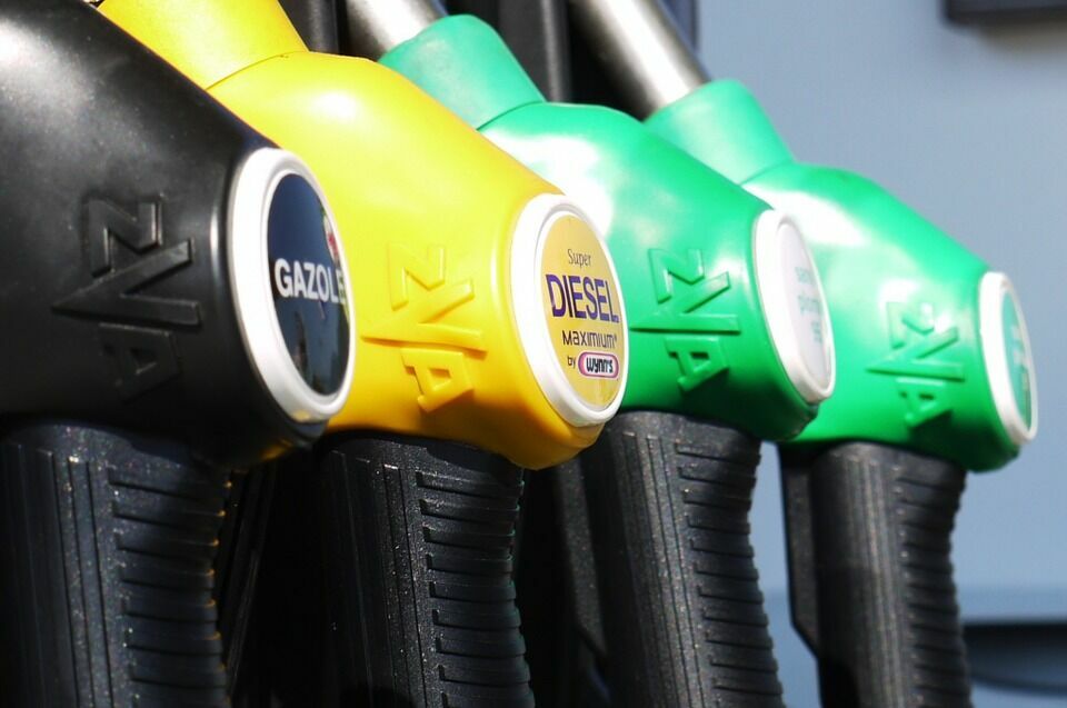За 2018 год цены на бензин выросли на 9,8%