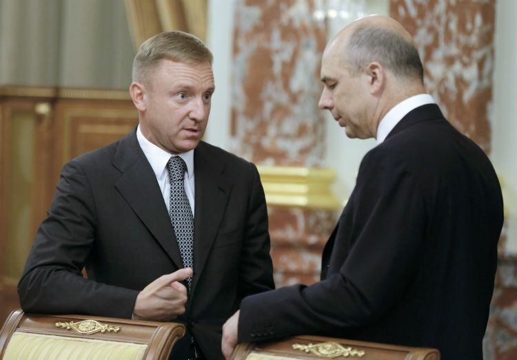 «Справедливая Россия» попросит Путина об отставке Ливанова