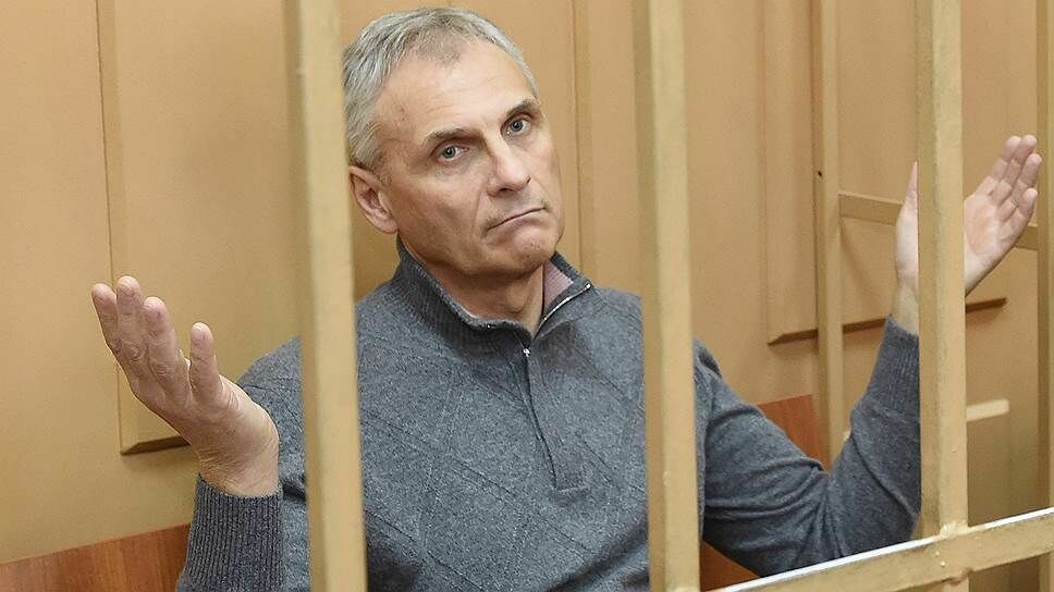Обвиняемый во взяточничестве экс-губернатор Хорошавин перенес инсульт