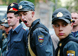 Самарские милиционеры овладевают русским языком