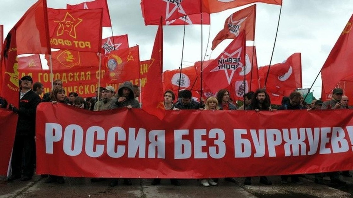 Не кочегары мы, не плотники, или почему Россию ждет «левое» будущее