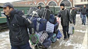 Более 200 тысяч невъездных таджиков смогут вернуться в Россию
