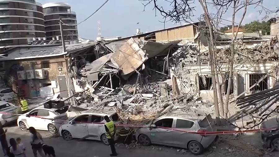 Разрушения в Тель-Авиве после обстрелов ХАМАС
