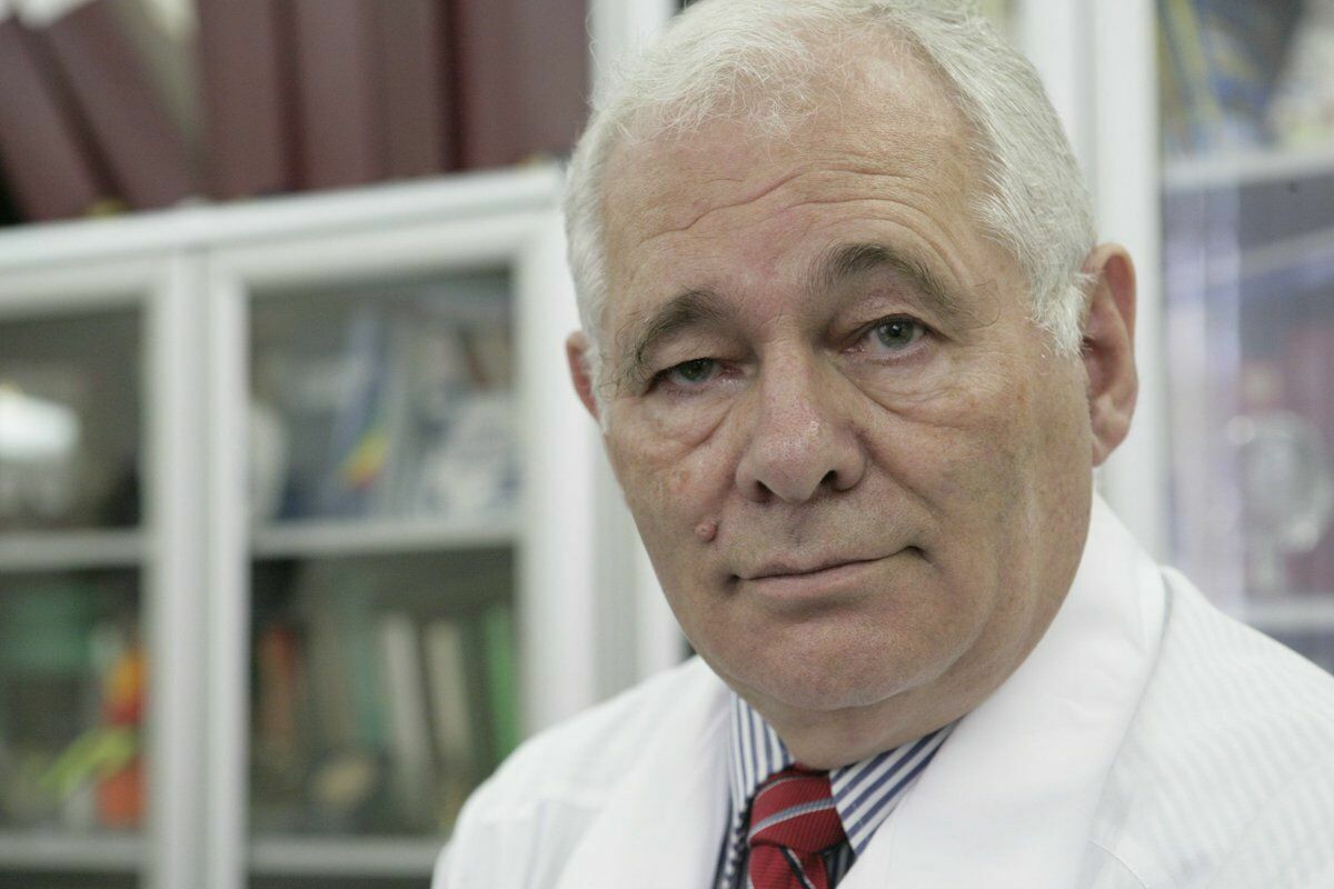 Леонид Рошаль: "Важнее врачей сегодня никого нет"