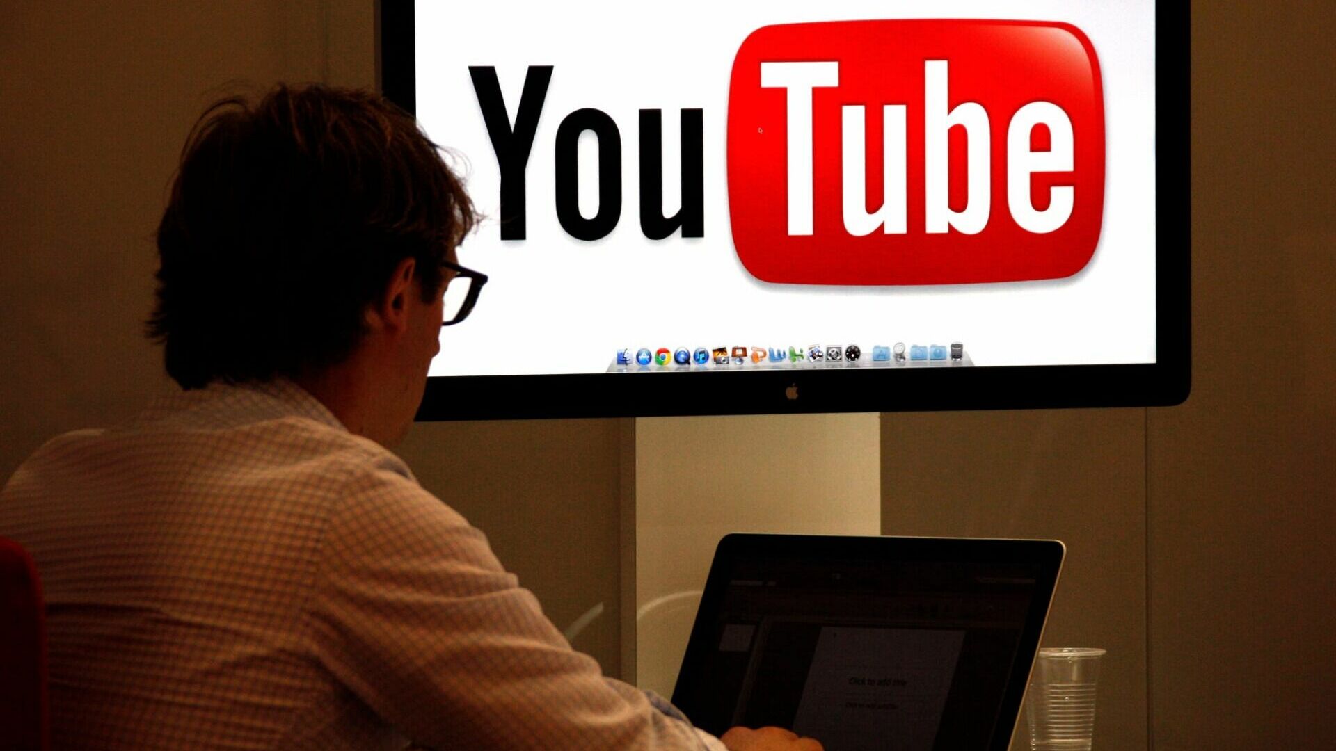 YouTube закрыть – врагов нажить. Адвокат объясняет, почему нельзя запрещать эту сеть