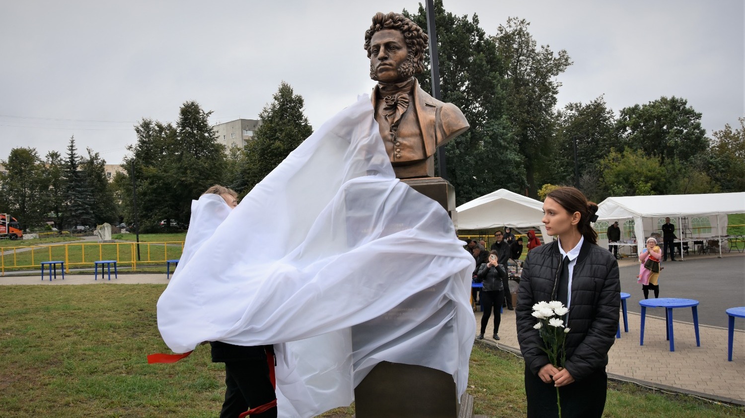Открытие памятника Пушкину в Костроме.