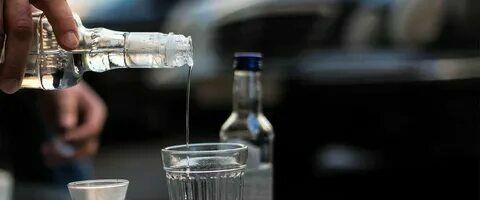 11 человек погибли от отравления алкоголем в Оренбургской области