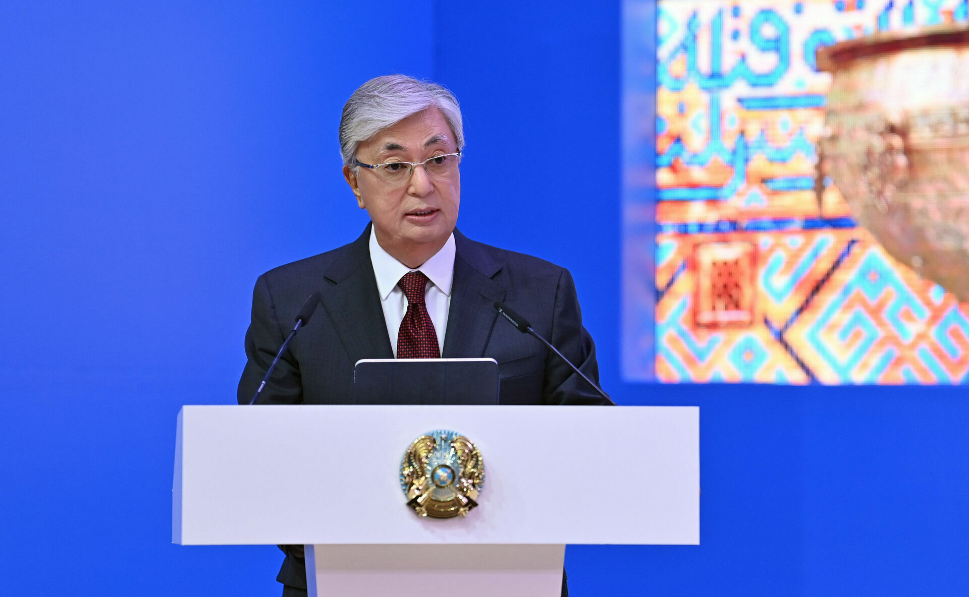 Президент Казахстана пообещал помочь бегущим от мобилизации россиянам
