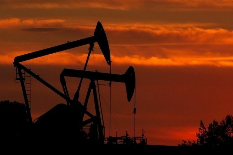 Страны ОПЕК договорились о сокращении добычи нефти