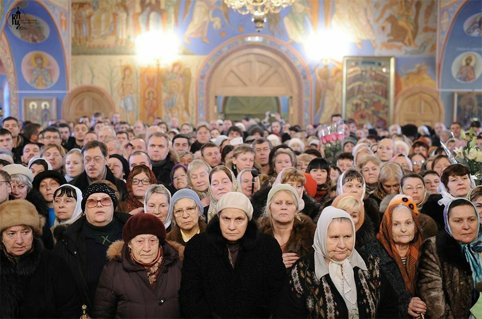 А скрепы? Рождество в храме встретили в России в 10 раз меньше людей, чем в Германии