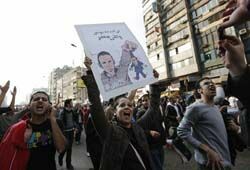 Массовые волнения в Каире: египтяне взяли пример с тунисцев (ФОТО)