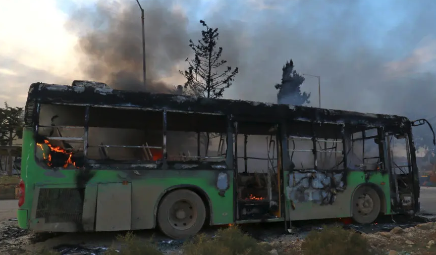 СМИ: в Сирии подорвали автобус со служащими МВД